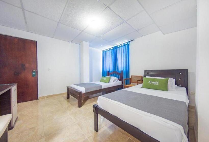 هتل Puerto Vigia Inn