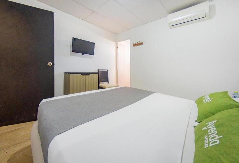 هتل Puerto Vigia Inn