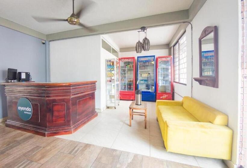 هتل Puerto Vigia Inn