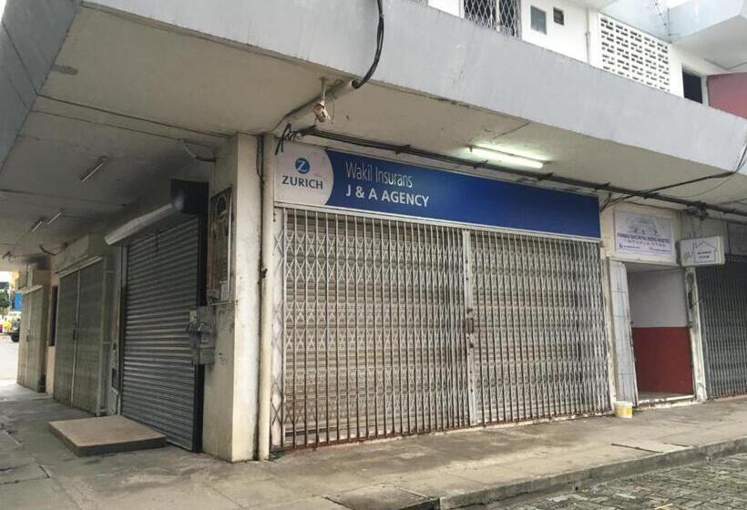 فندق Ranau Backpackers Hostel