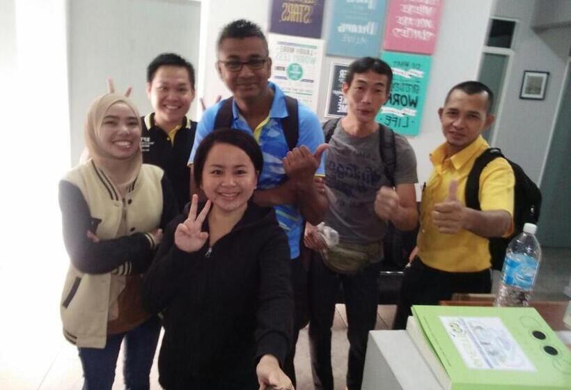 فندق Ranau Backpackers Hostel