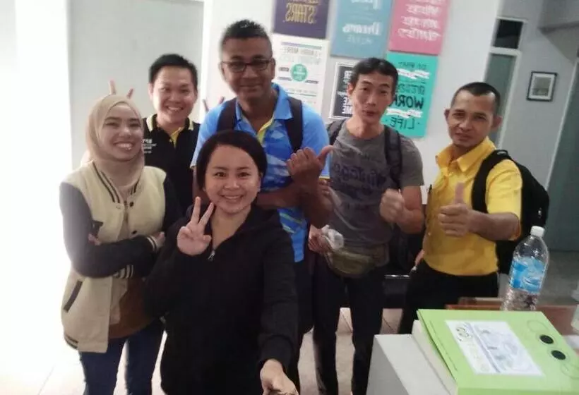 هتل Ranau Backpackers Hostel
