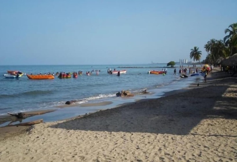 پانسیون Cabañas La Fragata