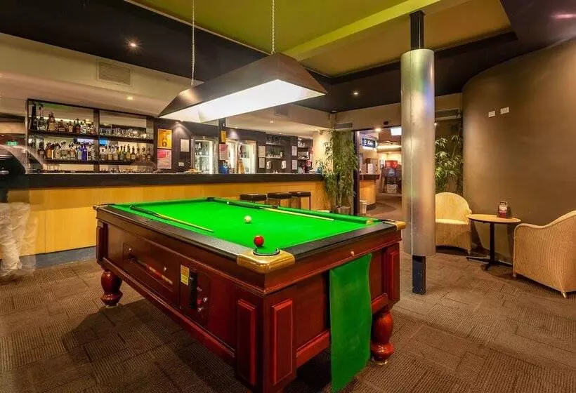 ユースホステル Mornington Inn