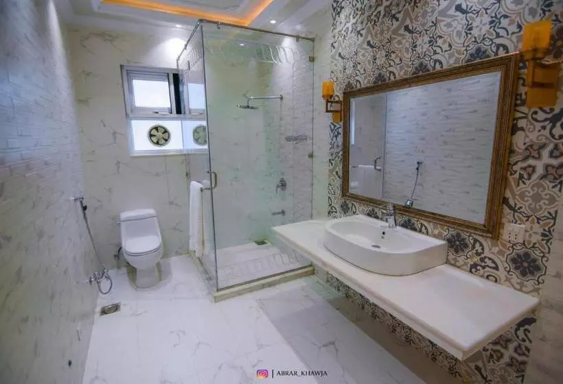 هتل Arish Luxury Suites