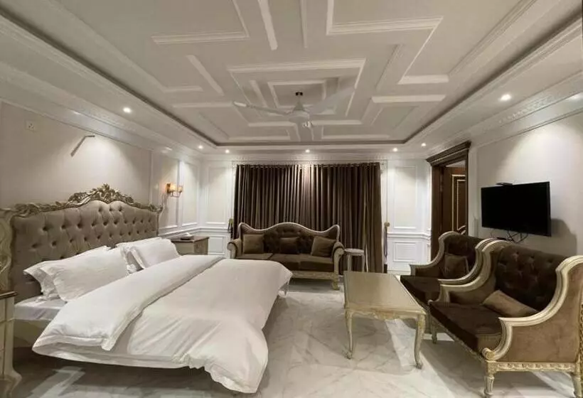 هتل Arish Luxury Suites