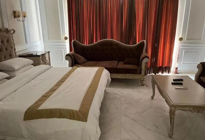 هتل Arish Luxury Suites
