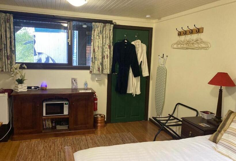 ホテル Avoca Park Equestrian Farmstay