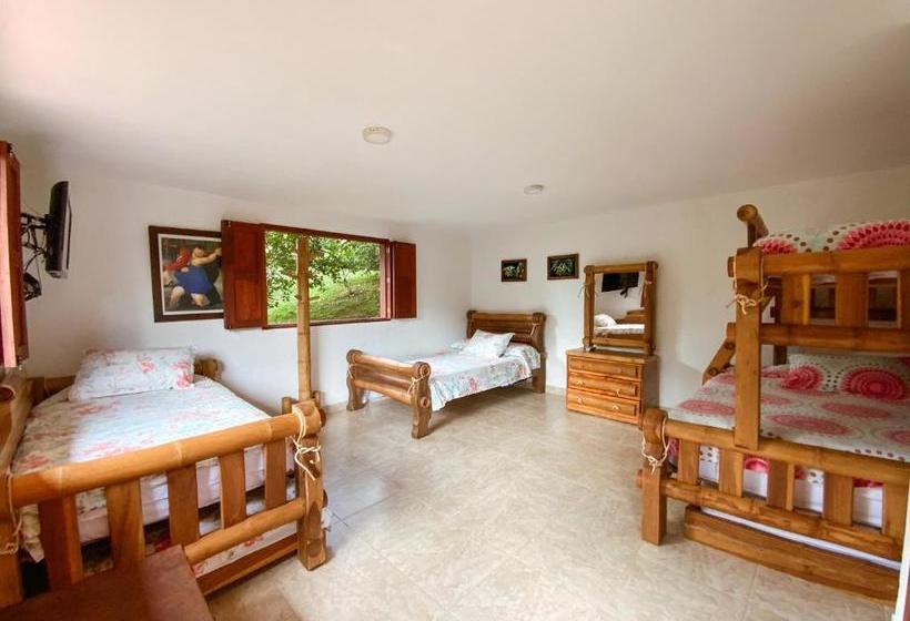 בית מלון כפרי Los Robles Fredonia