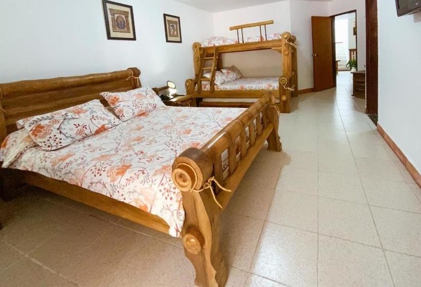 בית מלון כפרי Los Robles Fredonia