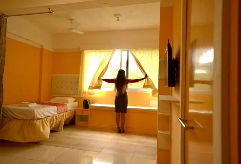 ホテル Niasha Youth Hostel