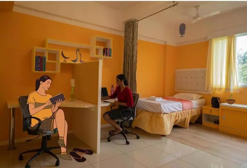 ホテル Niasha Youth Hostel