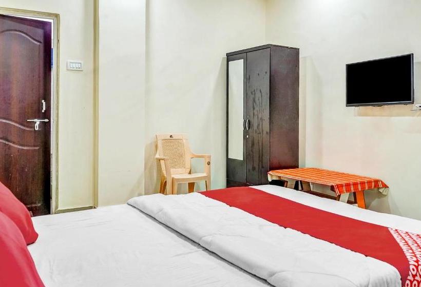 酒店 Oyo 80853 & Lawn By Dhotre