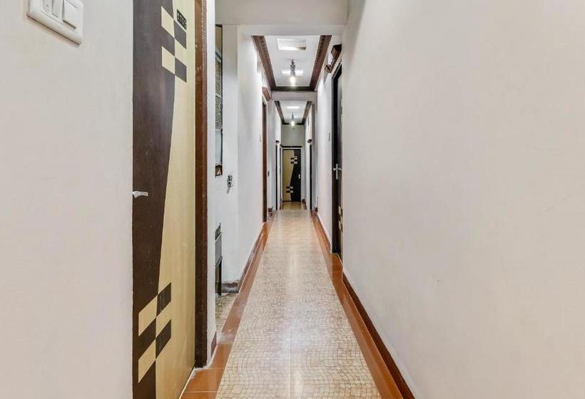 Hotel Vaccinated Staff Spot On 46032  Laxmi Narayan