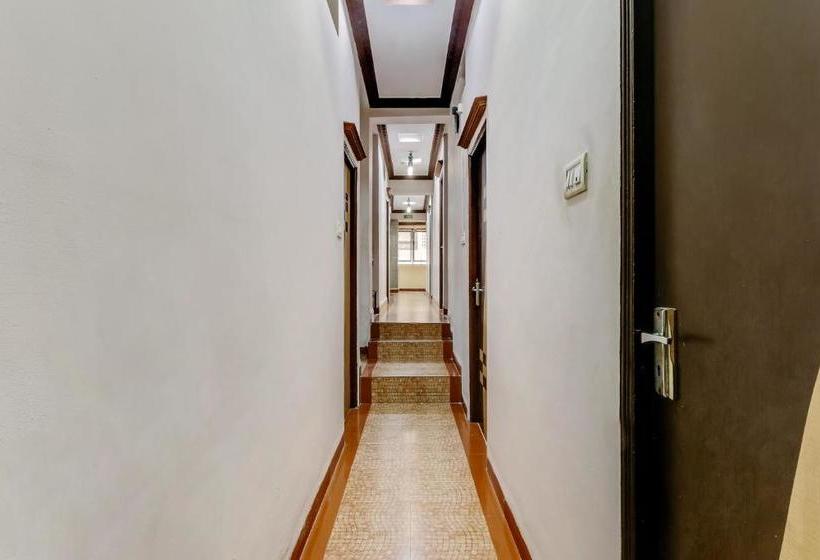 Hotel Vaccinated Staff Spot On 46032  Laxmi Narayan