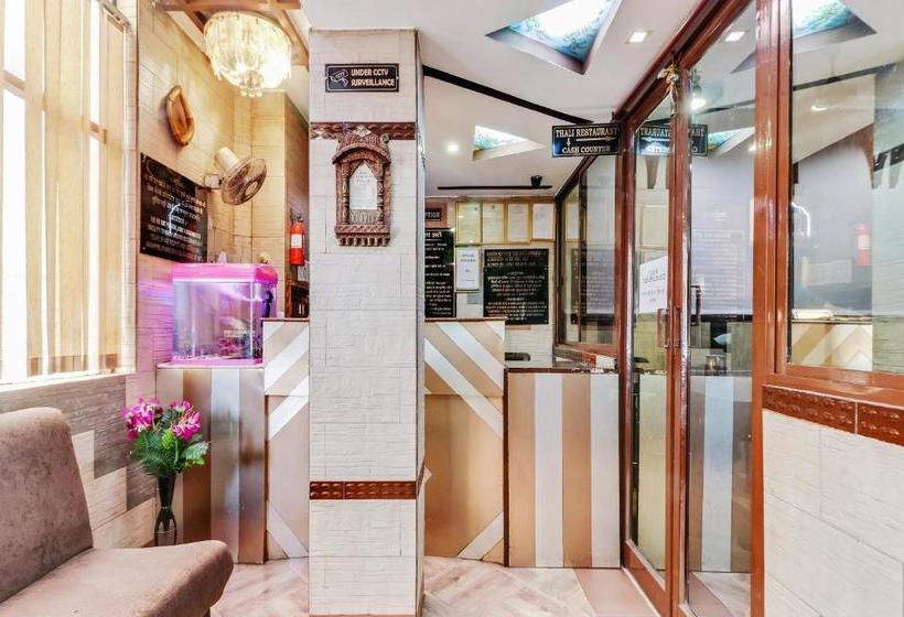 Hotel Vaccinated Staff Spot On 46032  Laxmi Narayan