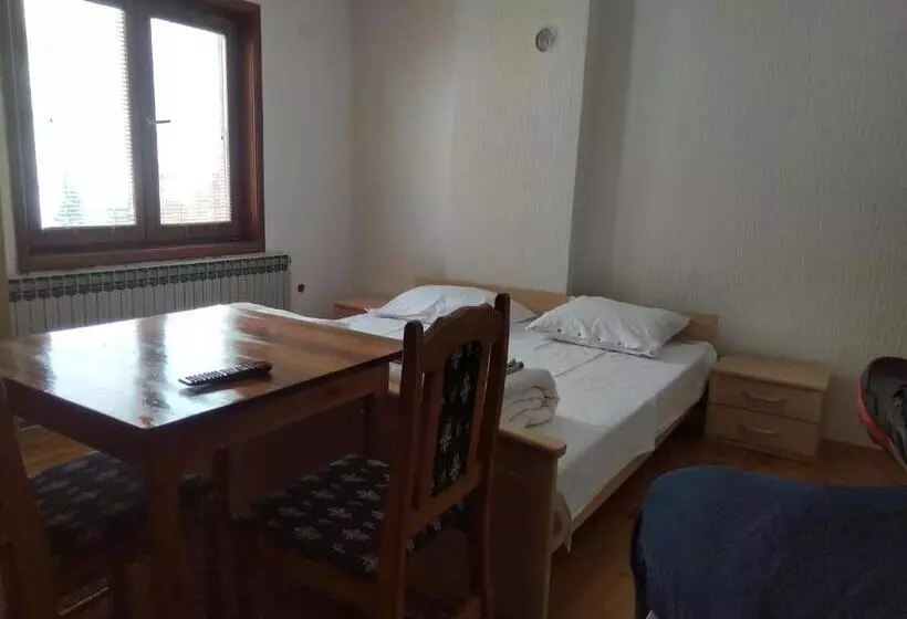 Majatalo Apartments And Rooms Vicko