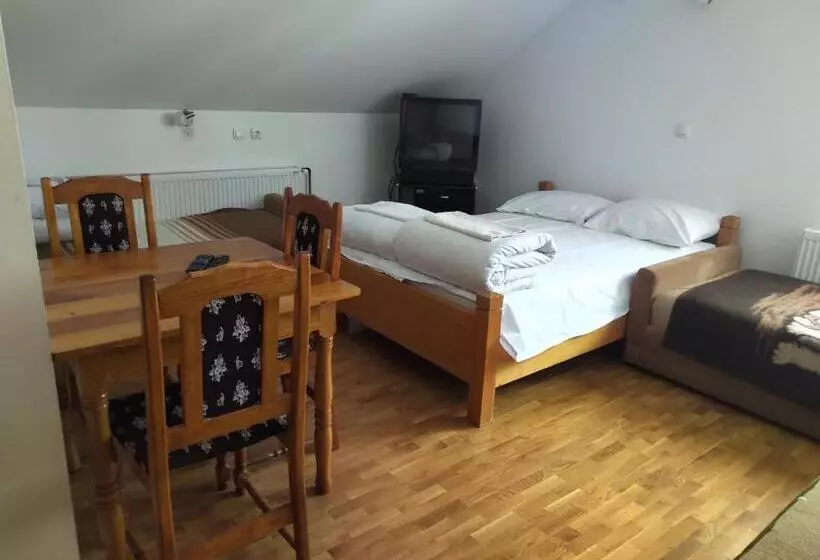 Majatalo Apartments And Rooms Vicko