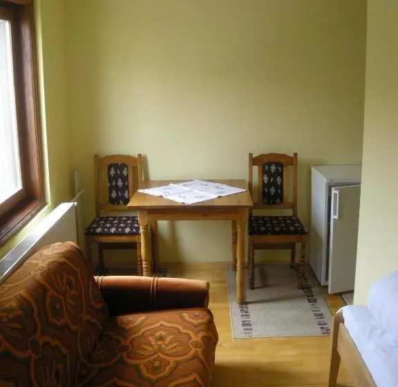 Majatalo Apartments And Rooms Vicko