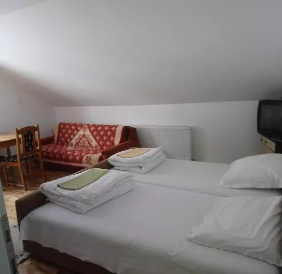 Majatalo Apartments And Rooms Vicko