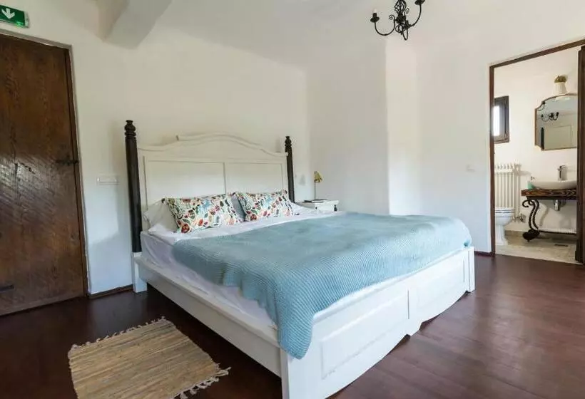 Majatalo Crama Apogeum   Adult Only