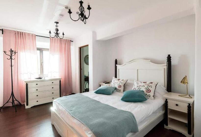 פנסיון Crama Apogeum   Adult Only