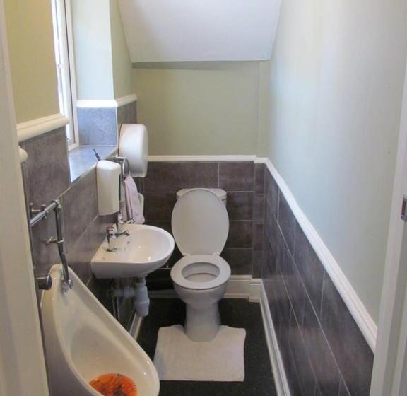 Ostello Les Fleurs Accommodation