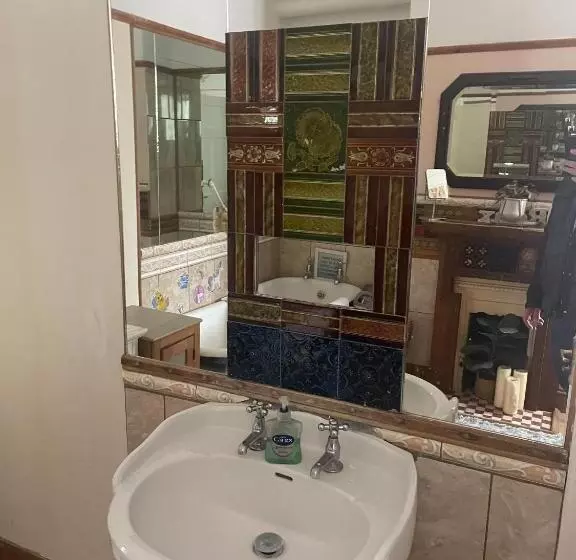 Alberg Les Fleurs Accommodation