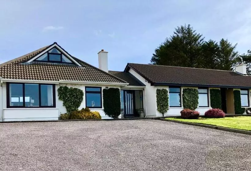 Aamiaismajoitus (B&B) Derrynane Bay House