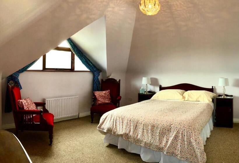 Bed and Breakfast Derrynane Bay House