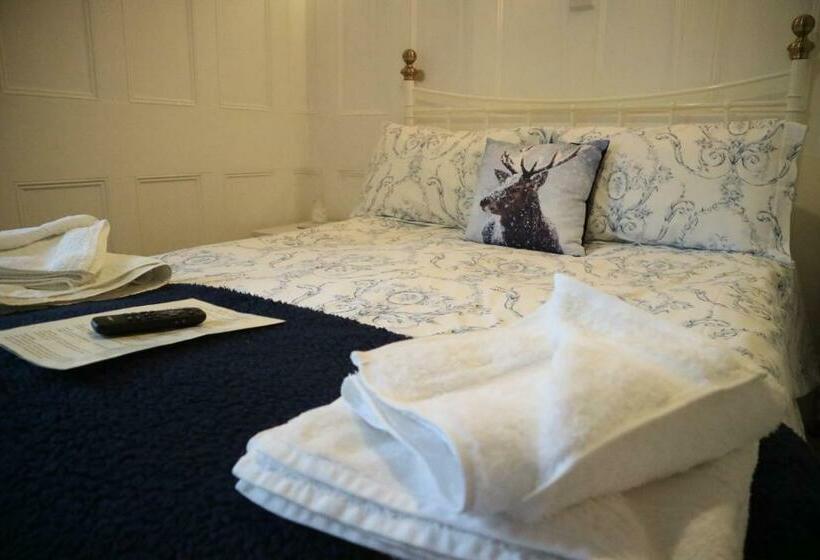 민박 The Bark House