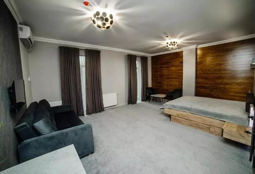 Hotelli кайзервальд карпати