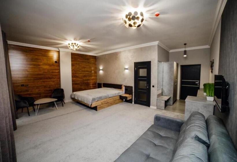 ホテル кайзервальд карпати