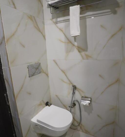 فندق Idhayan Palace