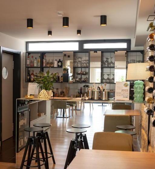 酒店 Ribeira House