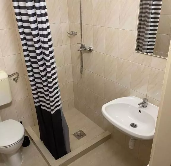 モーテル Muskátli Panzió és étterem