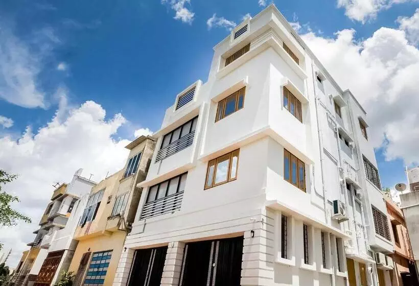 ペンション Home Khan Basera Near Iter College