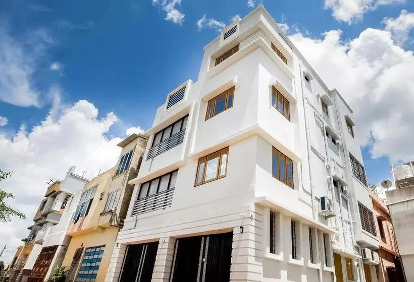 ペンション Home Khan Basera Near Iter College