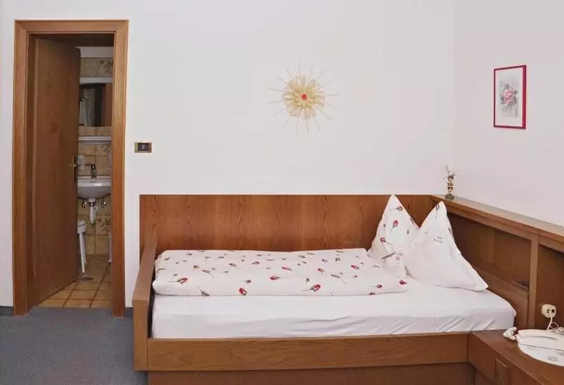 Pension Brunhild