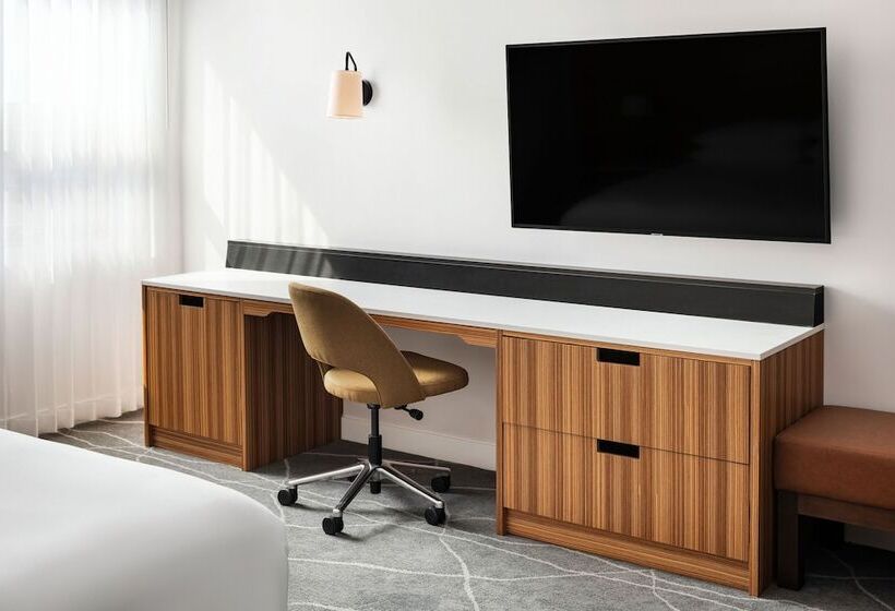 Delta Hotels By Marriott Grande Prairie Airport