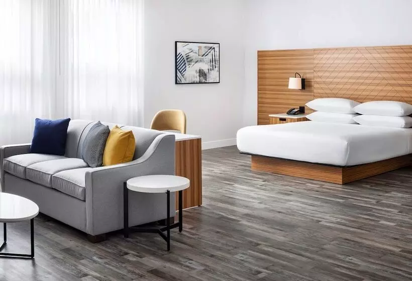 Delta Hotels By Marriott Grande Prairie Airport