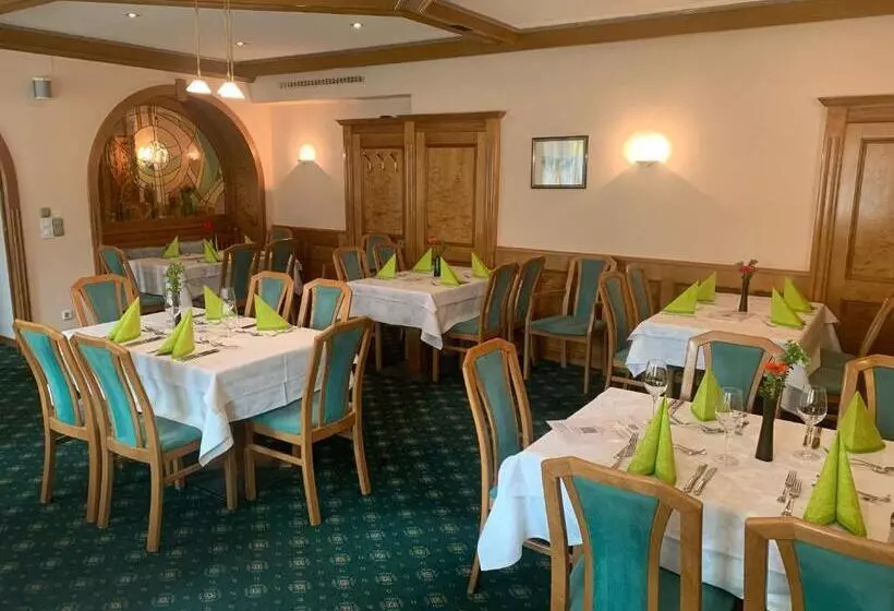 ホテル Landgasthof Zur Post