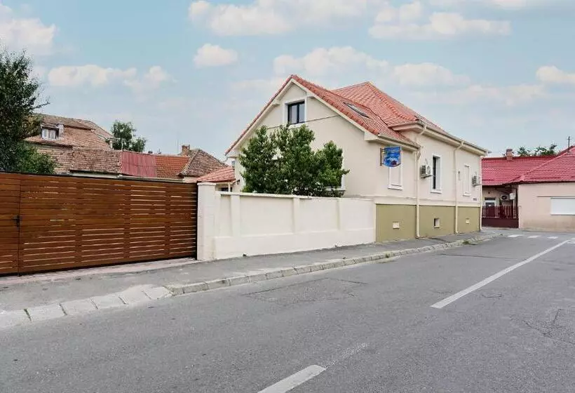 ペンション Chic Voyage