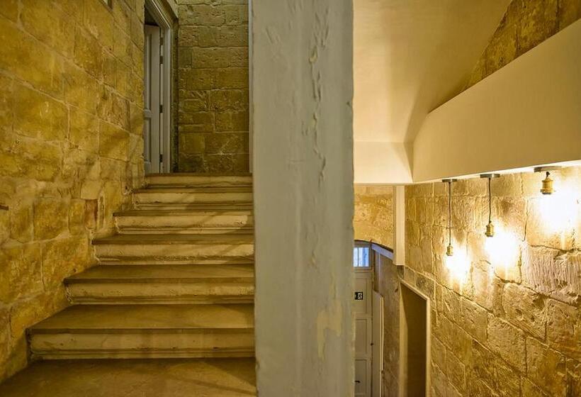 پانسیون No 68 In Valletta