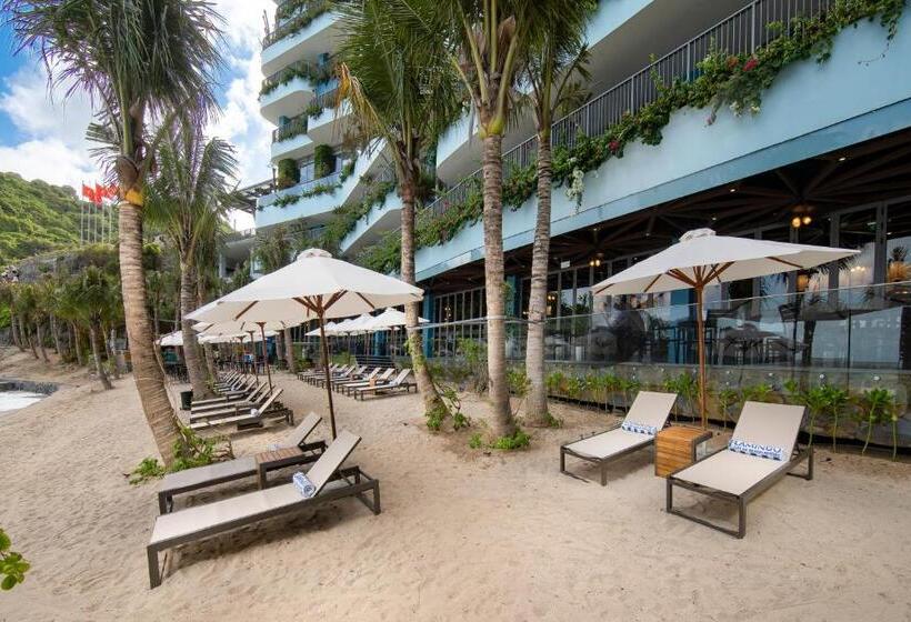 Flamingos Cat Ba Resort Apartment