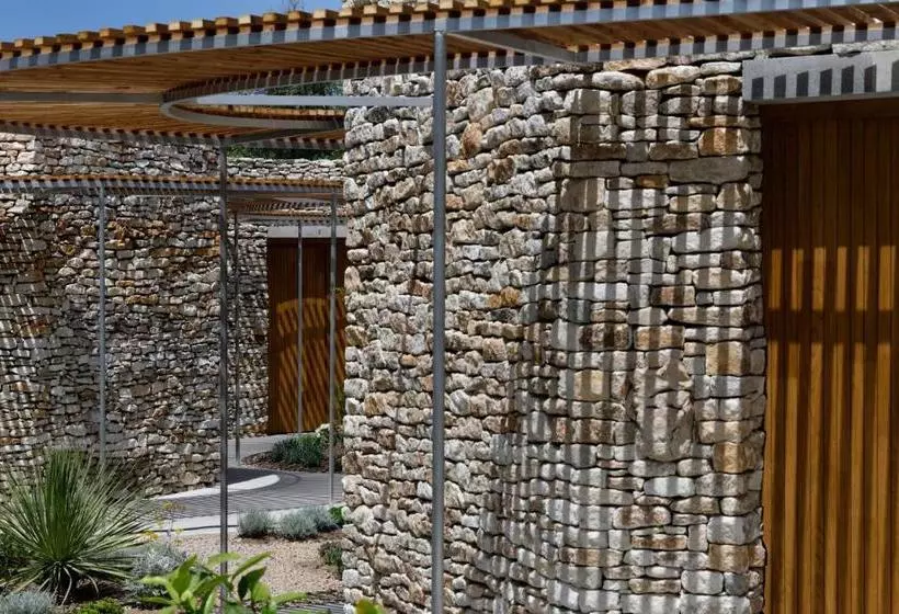 Hotelli A Speranza Suites Avec Piscine Privative Chauffée