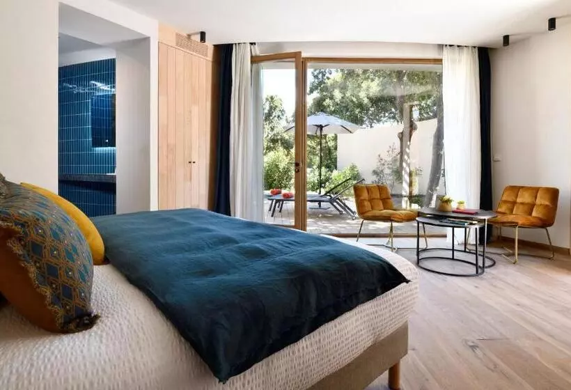 Hotelli A Speranza Suites Avec Piscine Privative Chauffée