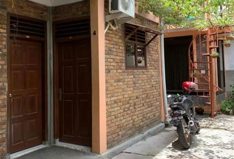 ホテル Koolkost Near Budi Mulia Siantar