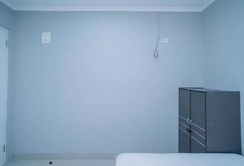 ホテル Koolkost Syariah Near Lippo Mall Kemang  Minimum Stay 6 Nights