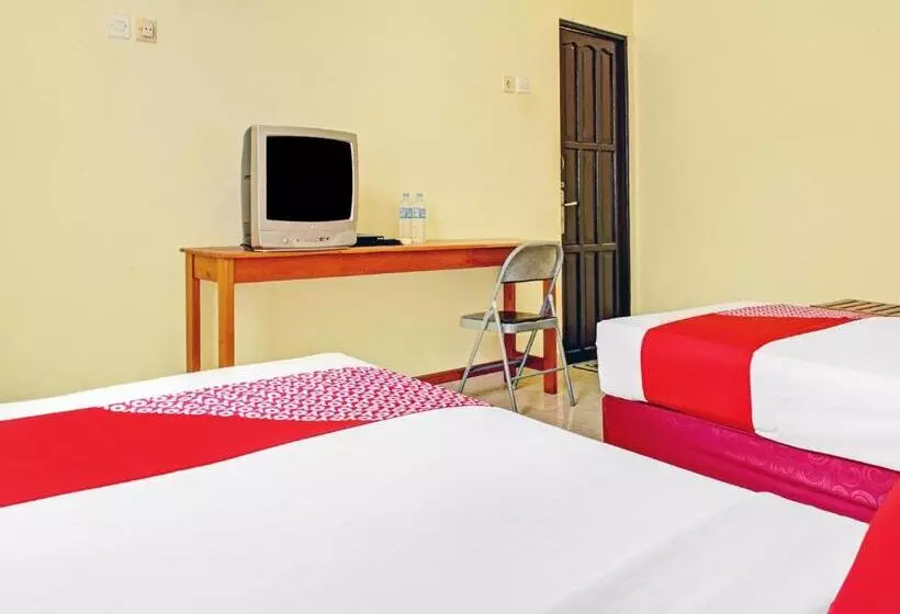 هتل Oyo 90423  Aman